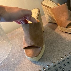 Jessica Simpson wedge